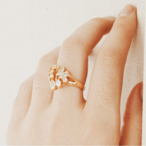 Unieke diamanten ring met diverse slijpvormen, schitterend design