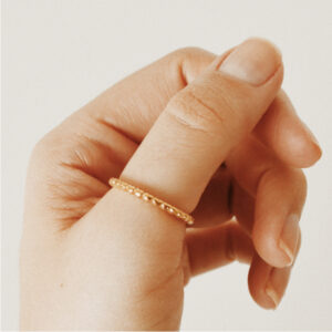 18k gouden ring met elegant en minimalistisch design