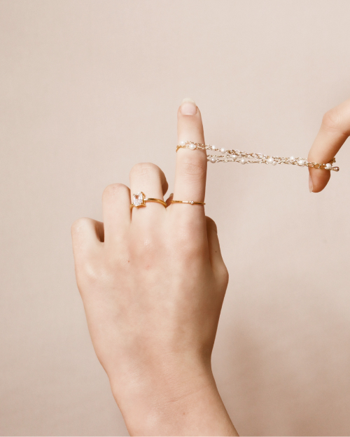 jewelry-shop_hero_mask_contact